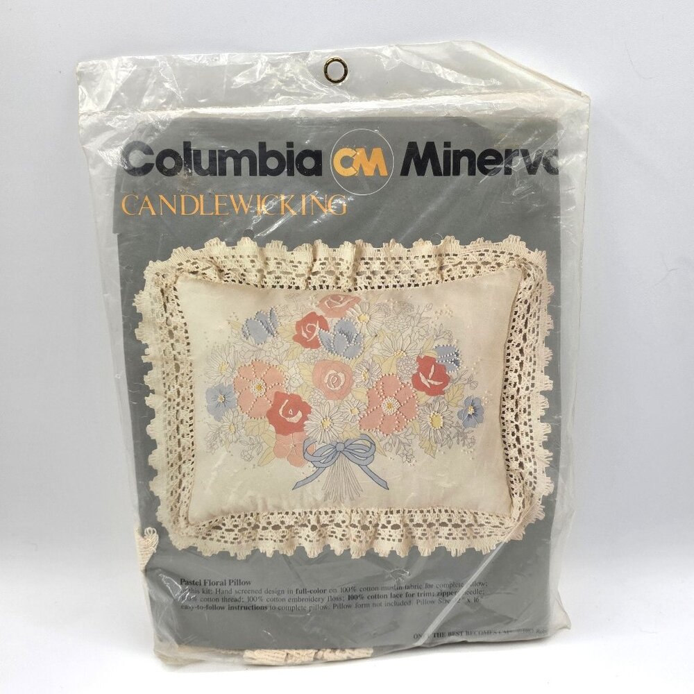 Vintage Columbia-Minerva 1983 Candlewicking Embroidery Pastel Floral Pillow 7538